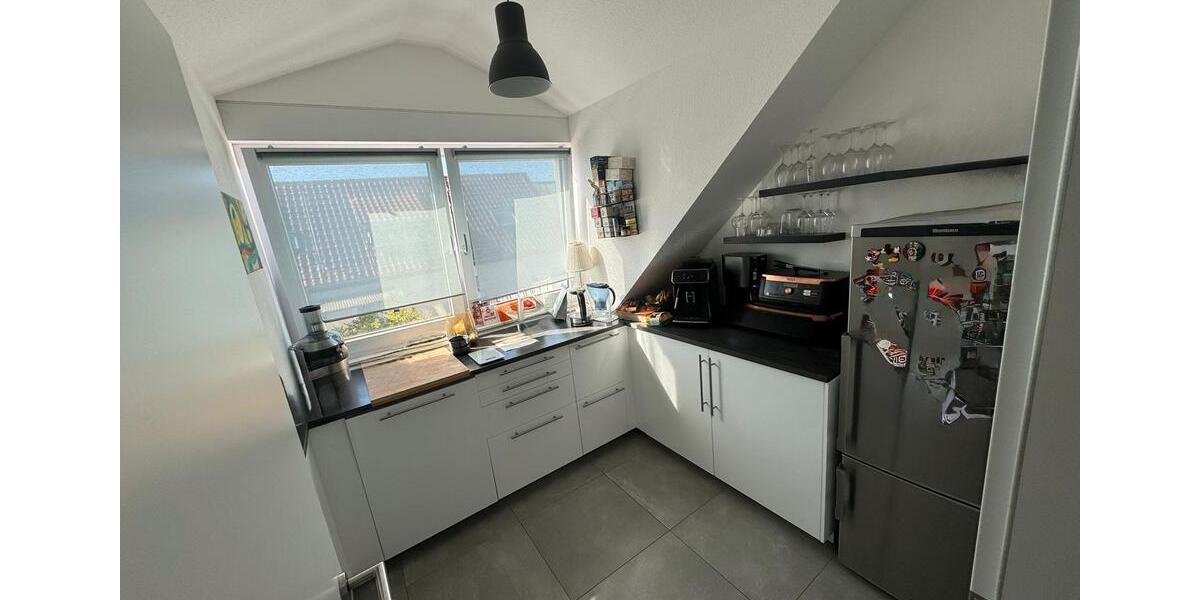 Dachgeschoßwohnung Darmstadt Bessungen - 3 Zimmer, 89 m&sup2;, 1.350&euro; | Angebot:26393167