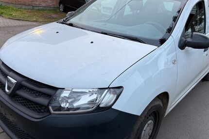 Dacia Sandero 120.000 km 1.690 &euro; Dietzenbach 63128
