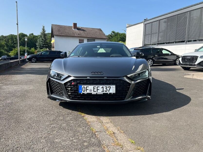 R8