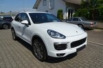Porsche Cayenne S 4,2l Diesel Pano, Navi, 21 Zoll, Standhe 225.443 km 27.990 &euro; Rodgau 63110