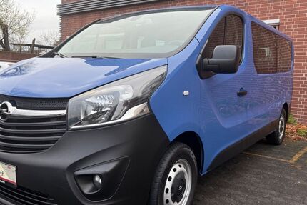 Opel Vivaro 136.000 km 13.790 &euro; Rüsselsheim am Main 65428