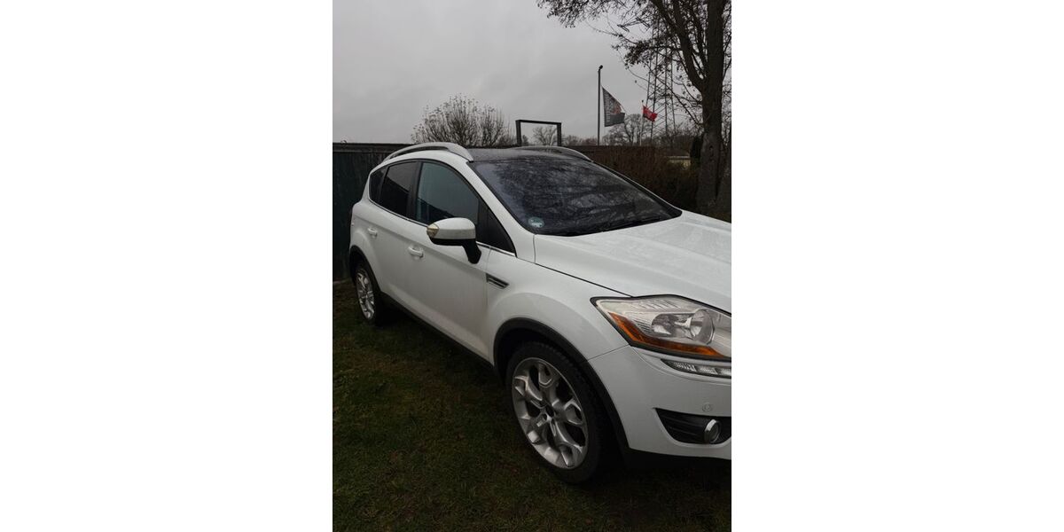 Ford Kuga 219.000 km 4.900 &euro; Neu Isenburg 63263