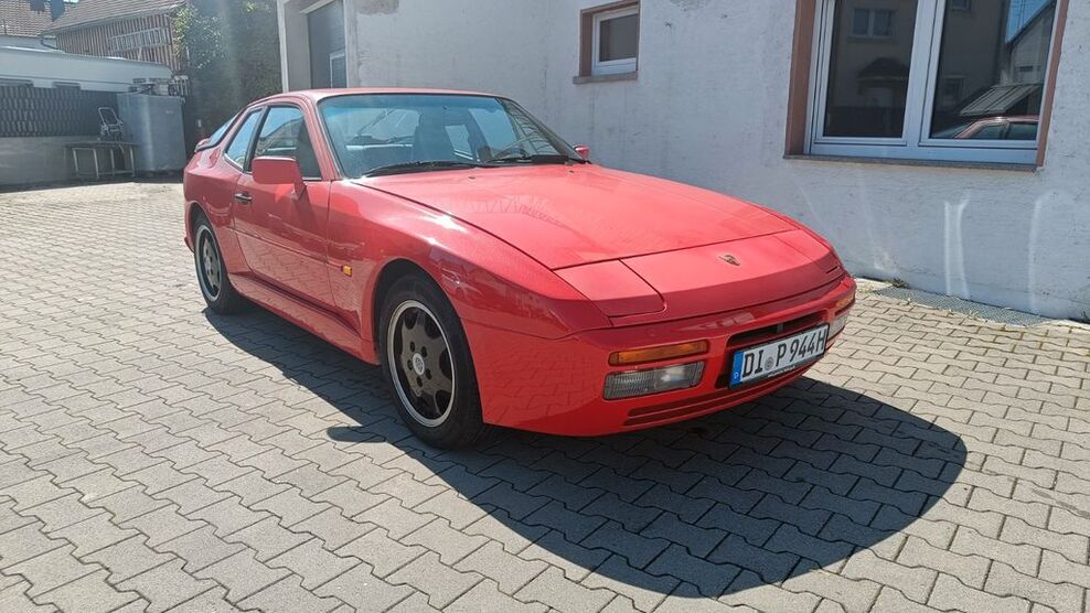 Porsche 944 337.410 km 18.000 € Babenhausen 64832