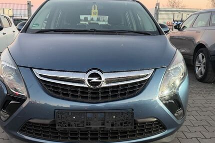 Opel Zafira 162.816 km 7.499 &euro; Dietzenbach 63128