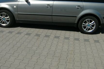 VW Passat 275.500 km 2.150 &euro; Heppenheim 64646