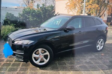 Jaguar F-Pace 146.000 km 16.000 € Bensheim 64625