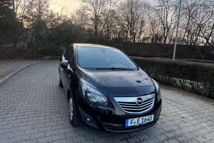 Opel Meriva 182.000 km 5.300 &euro; Frankfurt am Main 60347