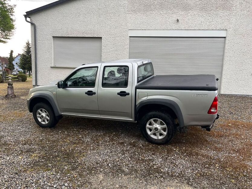 D-Max