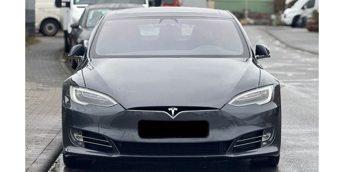 Tesla Model S 200.000 km 17.450 &euro; Dieburg 64807