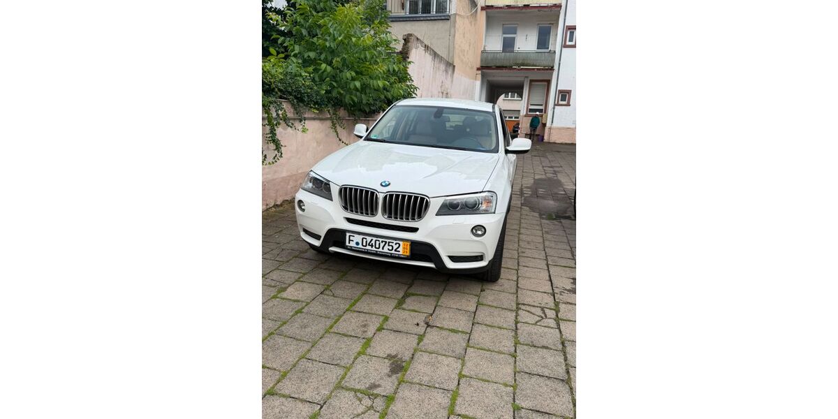 BMW X3 236.000 km 9.900 &euro; Offenbach am Main 63067