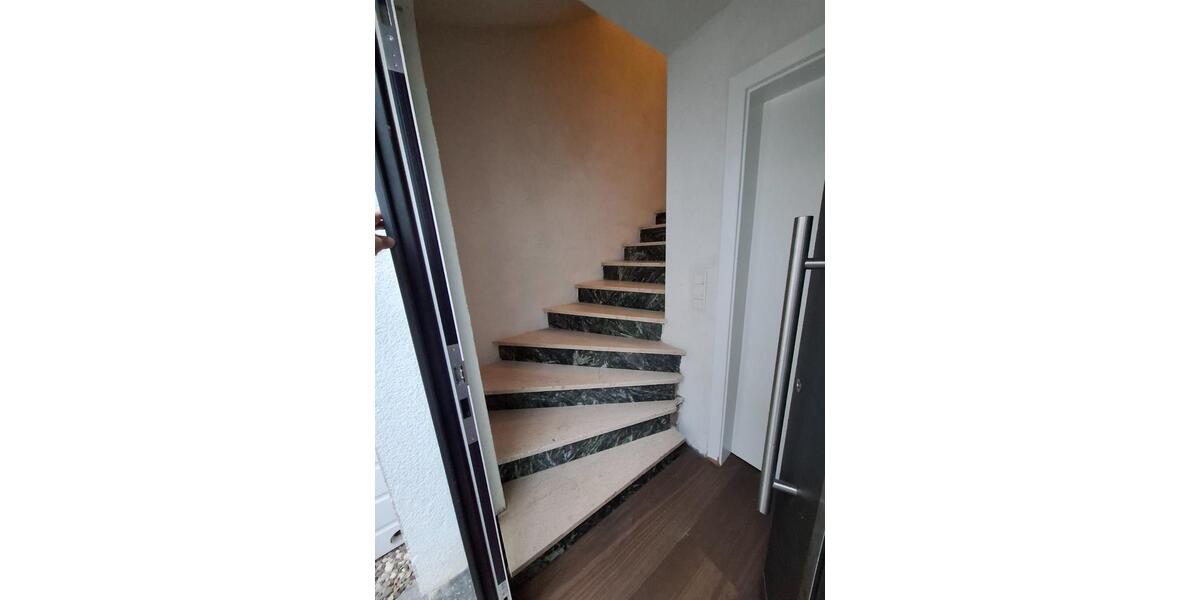 Maisonettenwohnung Pfungstadt - 4 Zimmer, 130 m&sup2;, 1.350&euro; | Angebot:25539620