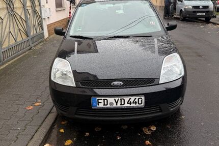 Ford Fiesta 82.000 km 1.300 &euro; Sindlingen 65931