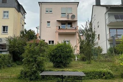 Haus Frankfurt am Main Bergen-Enkheim - 7 Zimmer, 140 m&sup2;, 575.000&euro; | Angebot:26410269