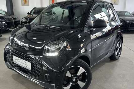 Smart forTwo 43.288 km 10.990 &euro; Frankfurt am Main 60386