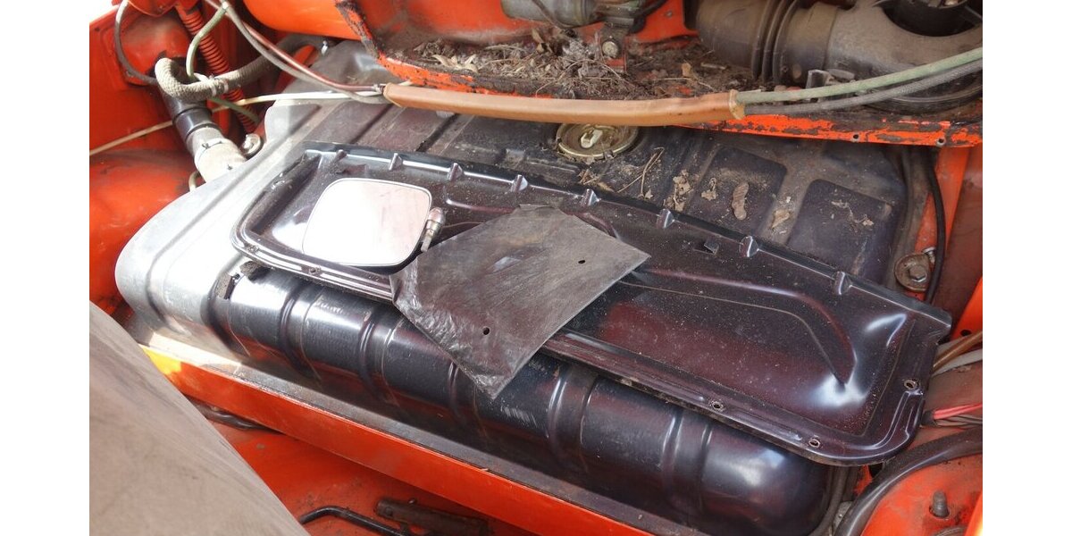 VW Käfer 1303 Cabrio Top Restaurierungsbasis 36.180 km 12.990 € Rodgau 63110