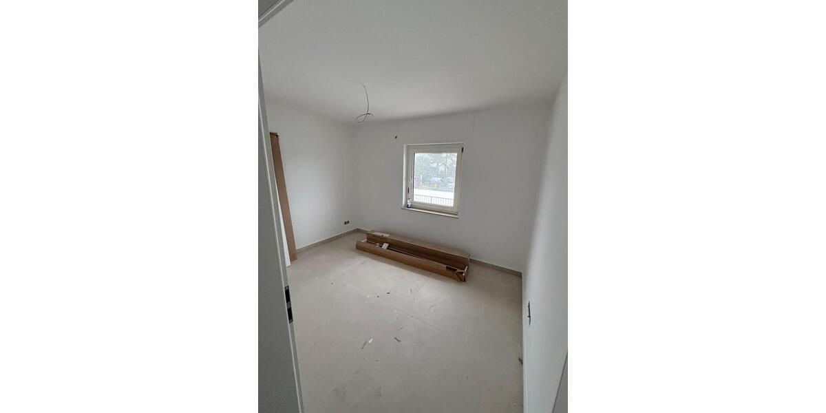 Helle 3 Zimmer Wohnung mit Terasse -Kernsaniert -Richen 3 zimmer