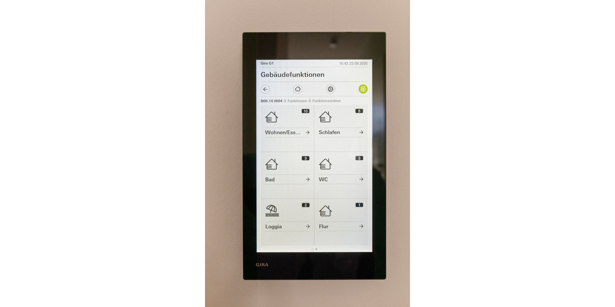 Etagenwohnung Frankfurt am Main Ostend - 2 Zimmer, 69 m&sup2;, 2.650&euro; | Angebot:25051231