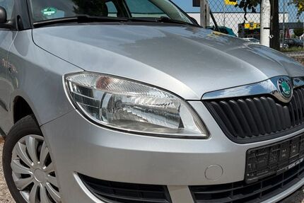 Skoda Fabia 163.987 km 4.400 &euro; Roßdorf 64380