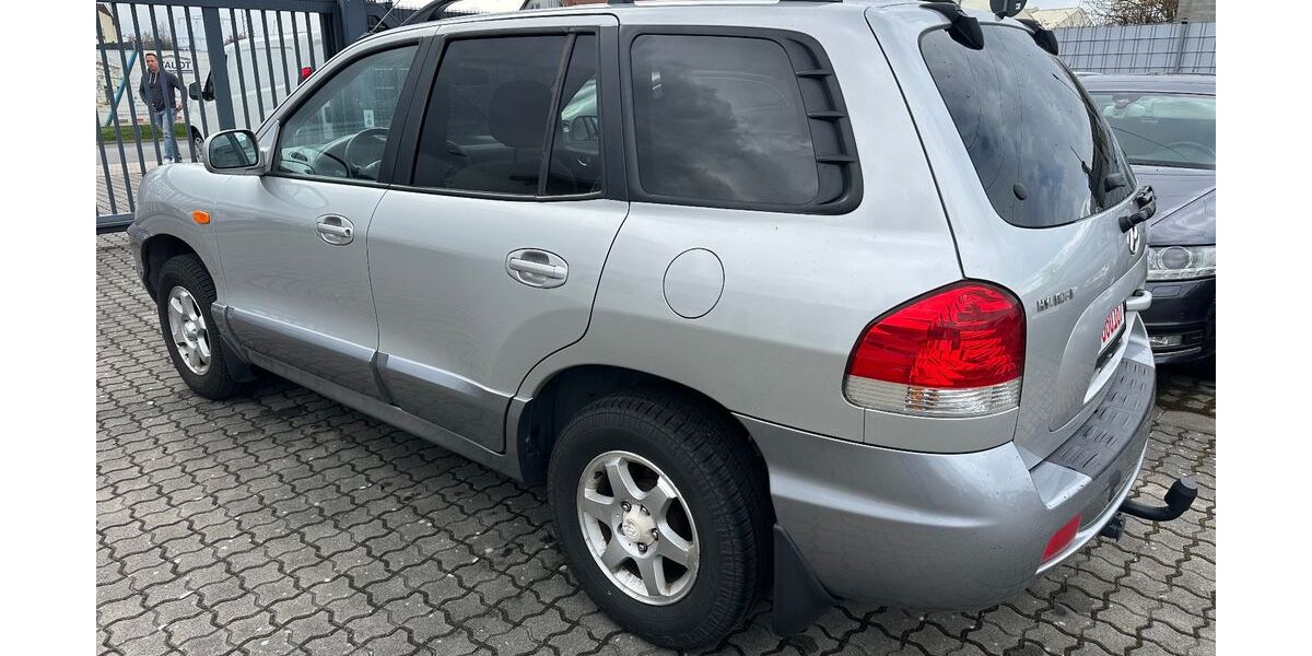 Hyundai SANTA FE 154.000 km 1.450 &euro; Groß Umstadt 64823