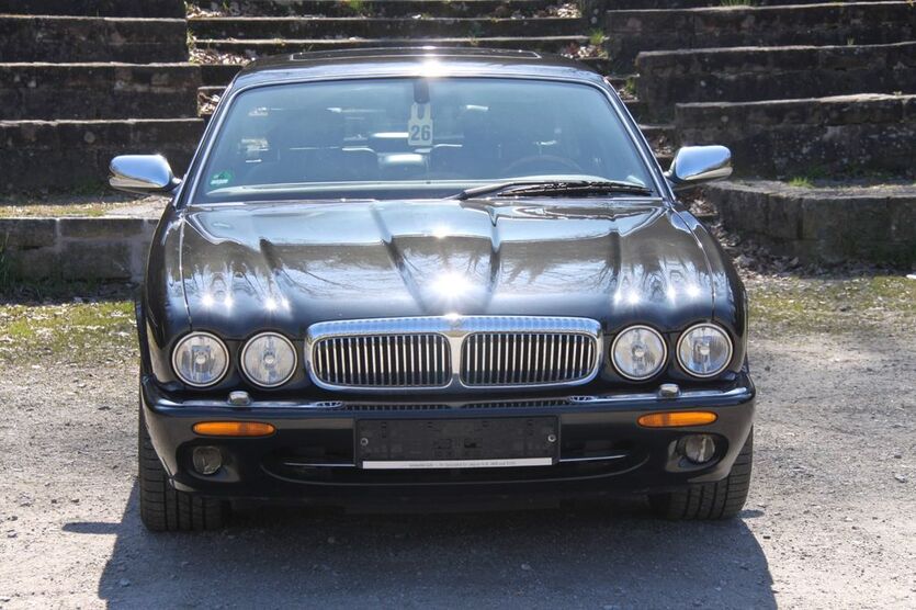 Jaguar Daimler 150.000 km 34.999 € Heppenheim 64646