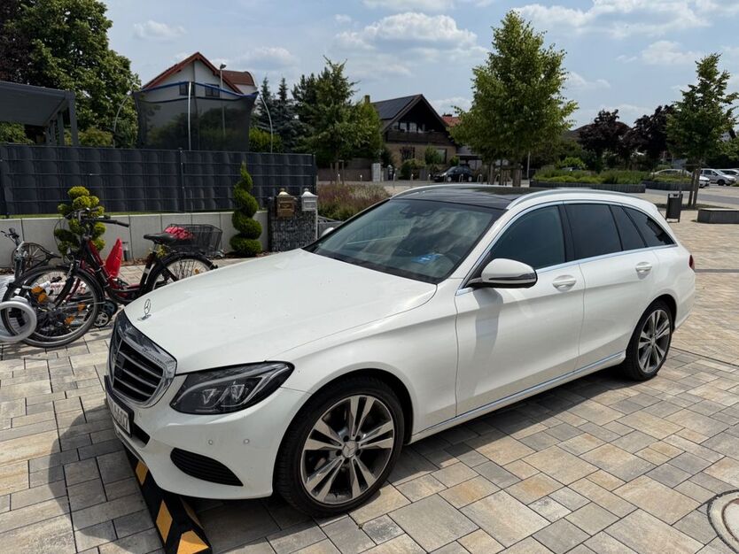 Mercedes-Benz C 250 388.000 km 9.990 € Bischofsheim 65474