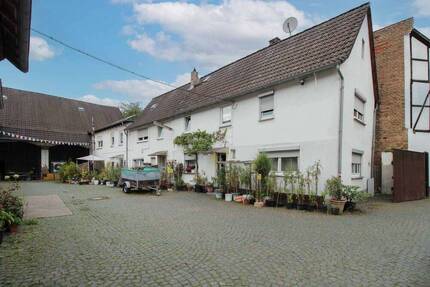 Haus Liederbach am Taunus Liederbach - 6 Zimmer, 689.500&euro; | Angebot:26443622