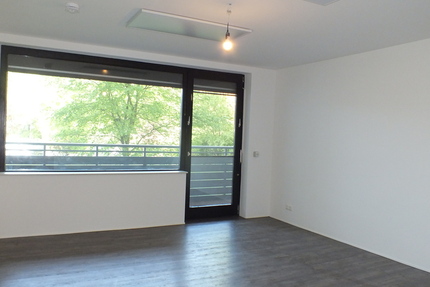 Barrierefreie 4 Zimmer Wohnung ca. 94m² Wohnfläche mit Balkon und Kfz-Stellplatz in Nauheim - Wohnung Nauheim | Angebot:26366441