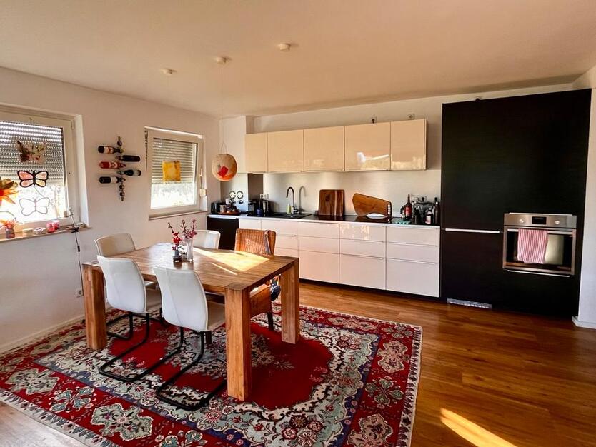 4 Zi. Eigentumswohnung 124 qm mit Balkon im Komponistenviertel DA
