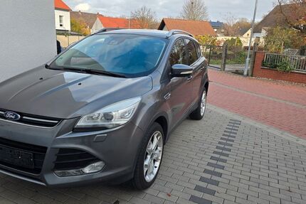 Ford Kuga 90.200 km 10.800 € Babenhausen 64832