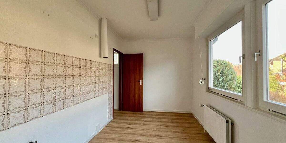 Einfamilienhaus Dieburg - 6 Zimmer, 176 m&sup2;, 1.950&euro; | Angebot:25628063