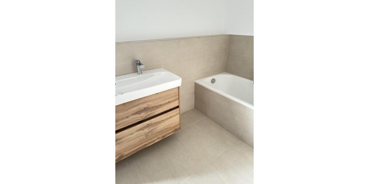 Etagenwohnung Offenbach am Main Buchrain - 4 Zimmer, 123 m&sup2;, 1.975&euro; | Angebot:24819361