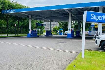 #VERMITTELT# Gewerbegrundstücke mit Tankstelle in Frankfurt zimmer