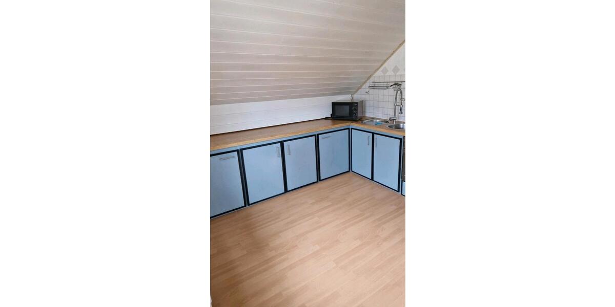Dachgeschoßwohnung Rüsselsheim am Main - 1 Zimmer, 40 m&sup2;, 490&euro; | Angebot:26490270