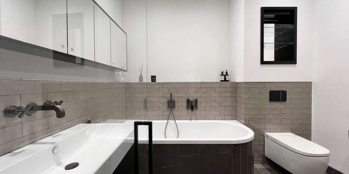 Ganz oben wohnen: Exklusive Designwohnung im 44. Stock des Grand Towers - Erstbezug! 2 zimmer