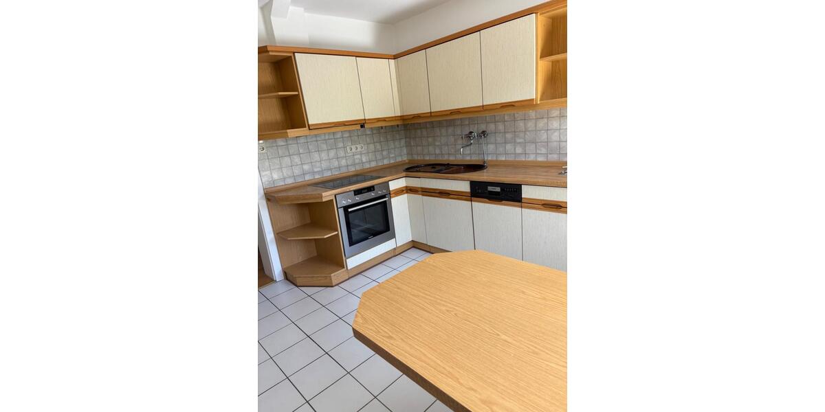 Erdgeschoßwohnung Bensheim - 3 Zimmer, 86 m&sup2;, 1.050&euro; | Angebot:26386396