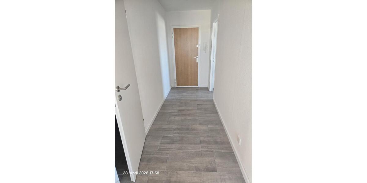 Etagenwohnung Offenbach am Main Hafen - 3 Zimmer, 75 m&sup2;, 1.200&euro; | Angebot:26482978