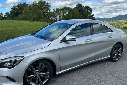 Mercedes CLA 200