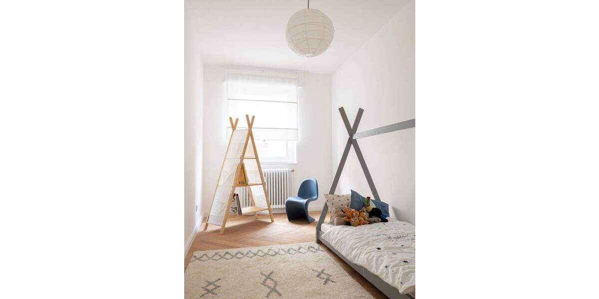 Etagenwohnung Frankfurt Westend-Süd - 4 Zimmer, 90 m&sup2;, 798.000&euro; | Angebot:25654301