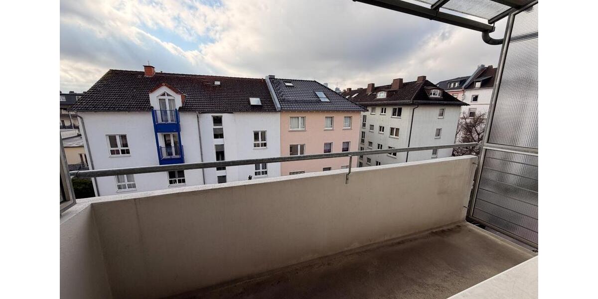 Etagenwohnung Frankfurt am Main Nordend West - 3 Zimmer, 70 m&sup2;, 1.150&euro; | Angebot:25544460