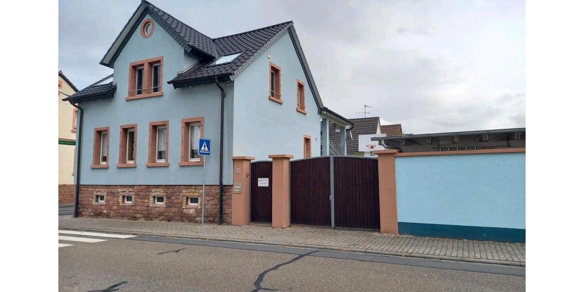 Mehrfamilienhaus, Wohnhaus Gernsheim - 9.5 Zimmer, 234 m&sup2;, 500.000&euro; | Angebot:26777625