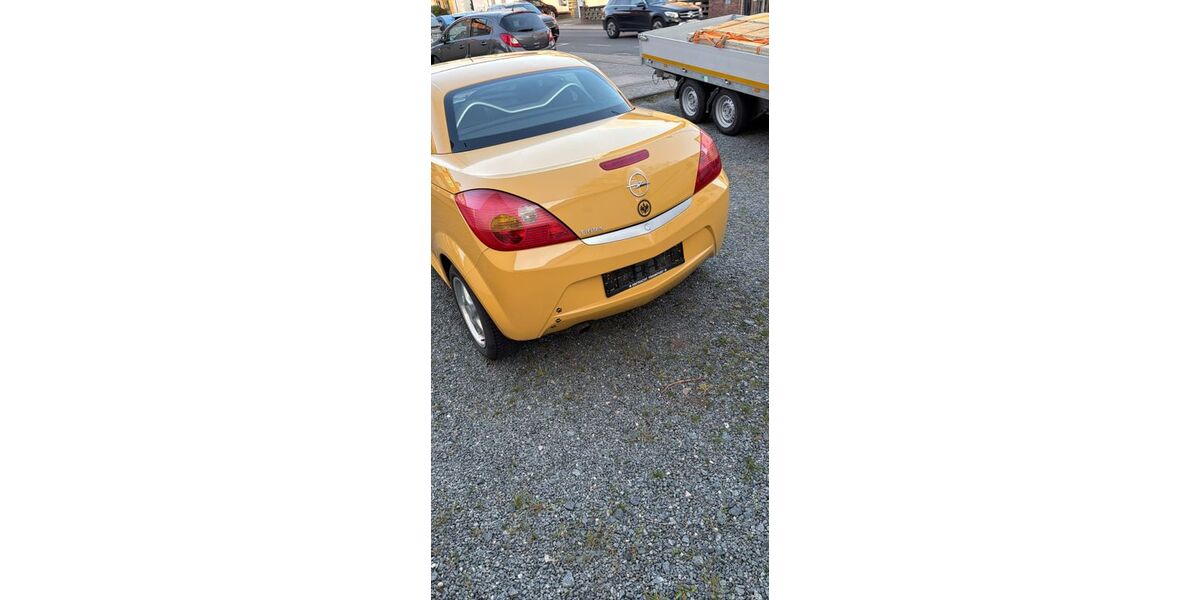 Opel Tigra 109.833 km 2.250 &euro; Griesheim 64347