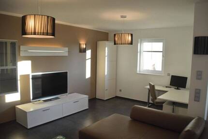 Wohnung Offenbach am Main Hafen - 2 Zimmer, 86 m&sup2;, 1.650&euro; | Angebot:26886513