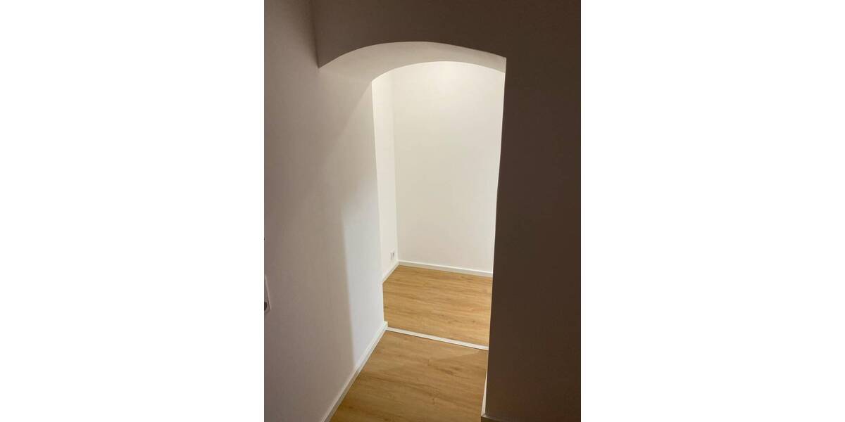 Etagenwohnung Darmstadt Bessungen - 2 Zimmer, 65 m&sup2;, 1.250&euro; | Angebot:26730928