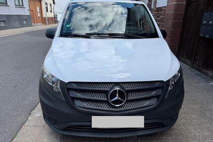Mercedes-Benz Vito 263.000 km 12.000 &euro; Groß-zimmern 64846