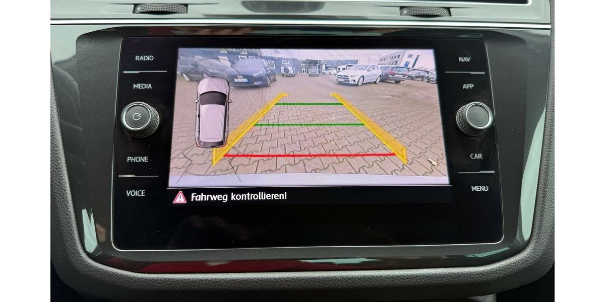 VW Tiguan 2.0 TSI Highline 4Motion 94.211 km 20.890 &euro; Frankfurt 60386