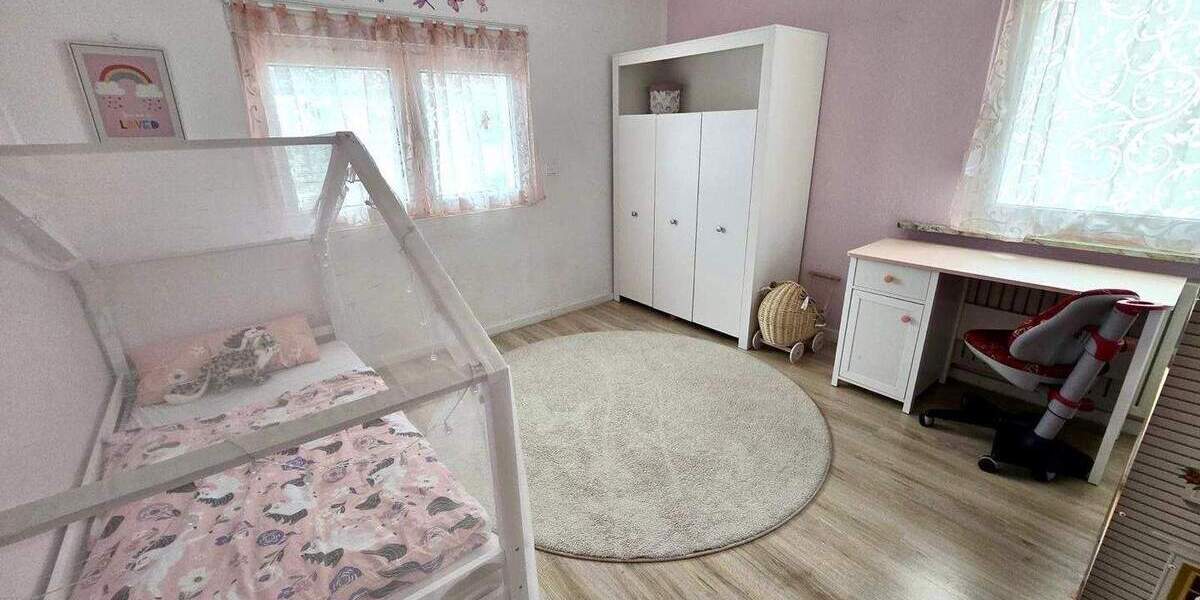 Einfamilienhaus Flörsheim Flörsheim - 4 Zimmer, 100 m&sup2;, 1.900&euro; | Angebot:25319607