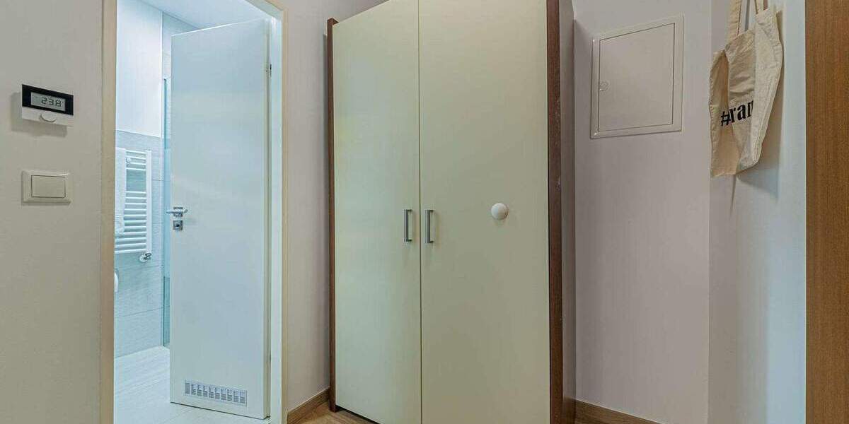 Etagenwohnung Frankfurt am Main Nordend-West - 2 Zimmer, 51 m&sup2;, 1.640&euro; | Angebot:25240058