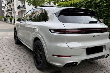 Porsche Cayenne 45.000 km 93.100 &euro; Frankfurt am Main 60486