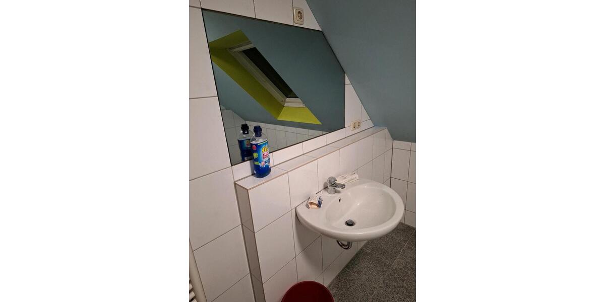 Etagenwohnung Ober-Ramstadt Ramstadt - 5 Zimmer, 150 m&sup2;, 400&euro; | Angebot:25025010