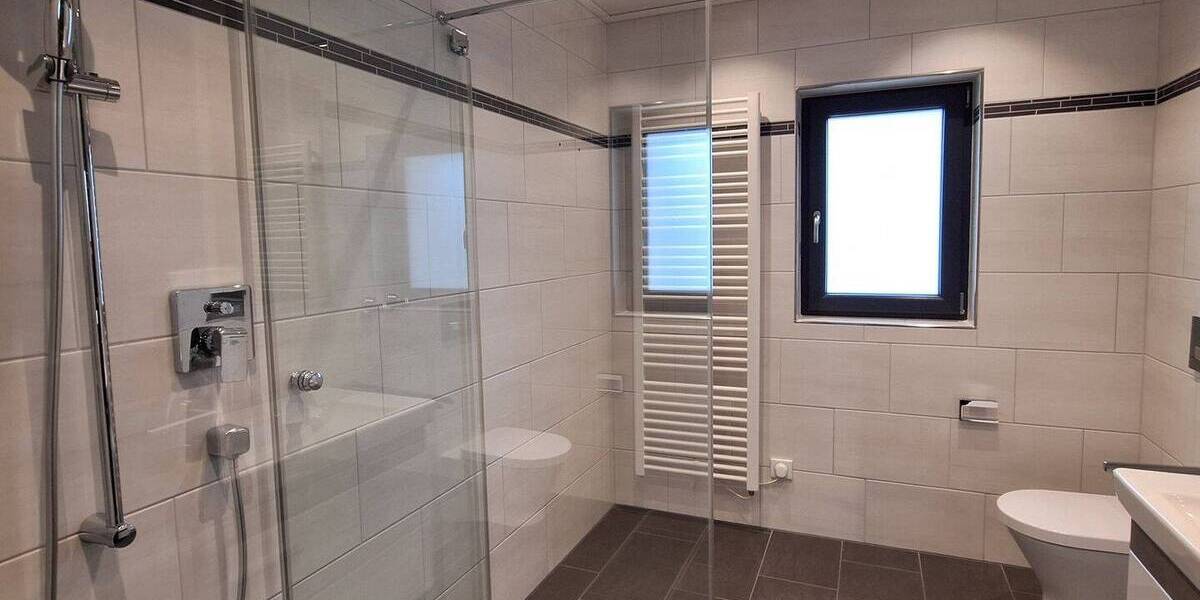 Mehrfamilienhaus, Wohnhaus Bensheim - 9 Zimmer, 236 m&sup2;, 1.049.000&euro; | Angebot:25686641